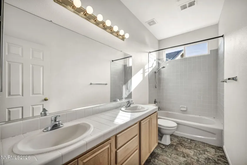 1472 Gaucho, Reno, Nevada 89521, 3 Bedrooms Bedrooms, ,2 BathroomsBathrooms,Residential,Residential,Gaucho,260000458