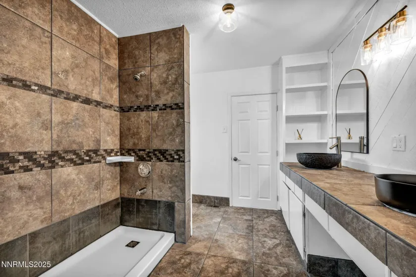 1281 10th, Reno, Nevada 89512, 2 Bedrooms Bedrooms, ,Residential,Residential,10th,260000468