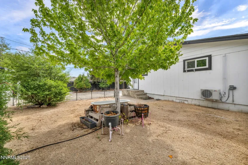 1281 10th, Reno, Nevada 89512, 2 Bedrooms Bedrooms, ,Residential,Residential,10th,260000468