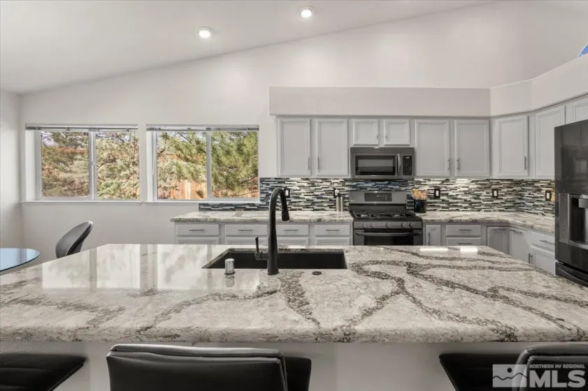 15524 Quicksilver, Reno, Nevada 89511, 4 Bedrooms Bedrooms, ,3 BathroomsBathrooms,Residential,Residential,Quicksilver,250006300