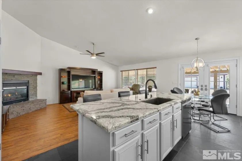 15524 Quicksilver, Reno, Nevada 89511, 4 Bedrooms Bedrooms, ,3 BathroomsBathrooms,Residential,Residential,Quicksilver,250006300