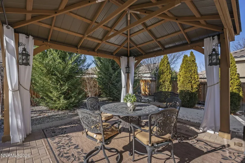 6825 Apus, Sparks, Nevada 89436, 3 Bedrooms Bedrooms, ,2 BathroomsBathrooms,Residential,Residential,Apus,260000470