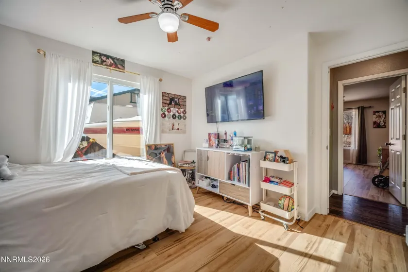 1055 Spoonbill, Sparks, Nevada 89441, 3 Bedrooms Bedrooms, ,2 BathroomsBathrooms,Residential,Residential,Spoonbill,260000478