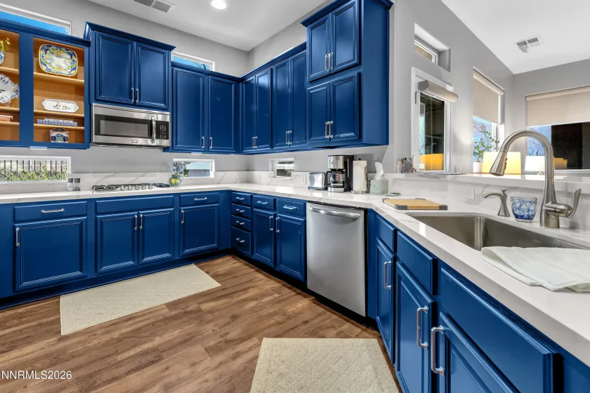 9900 Wilbur May, Reno, Nevada 89521, 2 Bedrooms Bedrooms, ,2 BathroomsBathrooms,Residential,Residential,Wilbur May,260000481