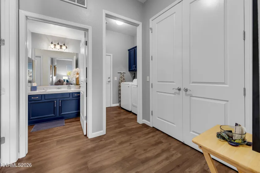 9900 Wilbur May, Reno, Nevada 89521, 2 Bedrooms Bedrooms, ,2 BathroomsBathrooms,Residential,Residential,Wilbur May,260000481