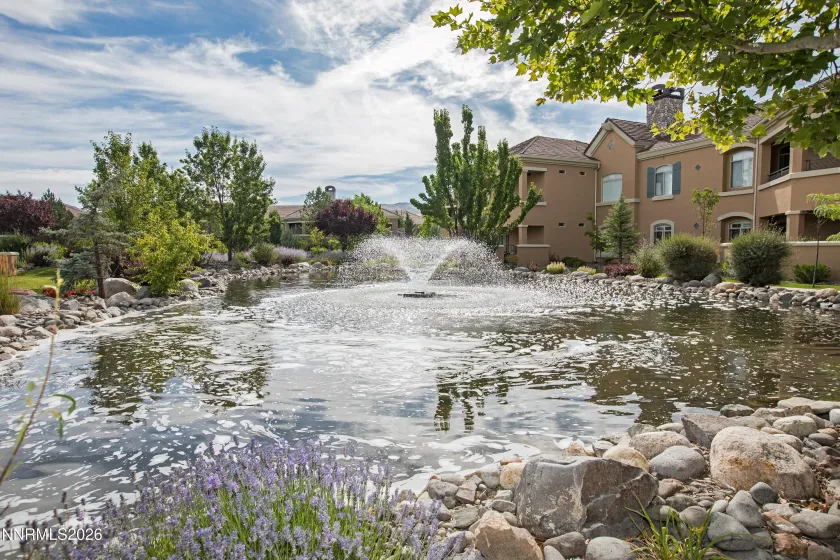 9900 Wilbur May, Reno, Nevada 89521, 2 Bedrooms Bedrooms, ,2 BathroomsBathrooms,Residential,Residential,Wilbur May,260000481