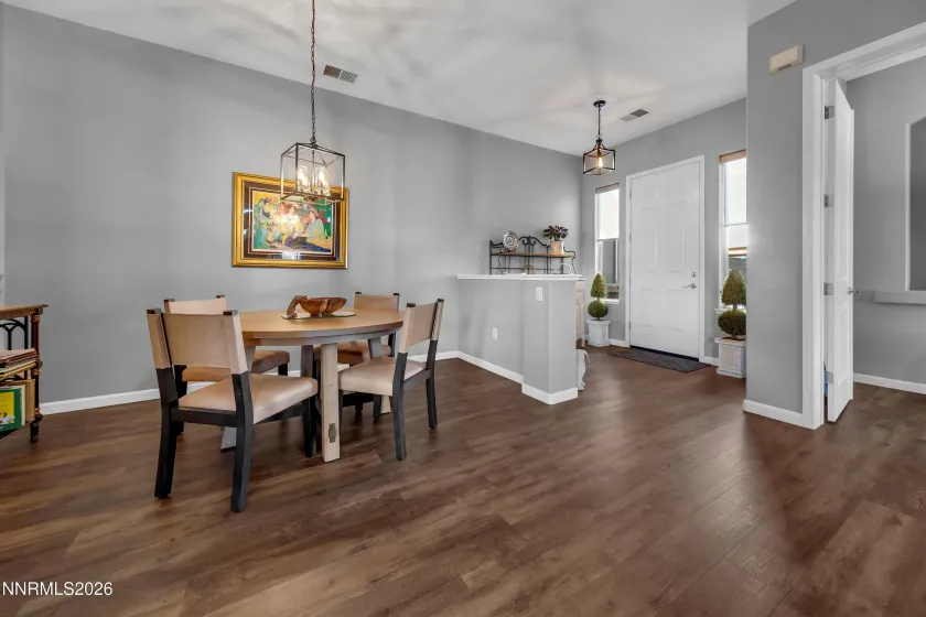 9900 Wilbur May, Reno, Nevada 89521, 2 Bedrooms Bedrooms, ,2 BathroomsBathrooms,Residential,Residential,Wilbur May,260000481