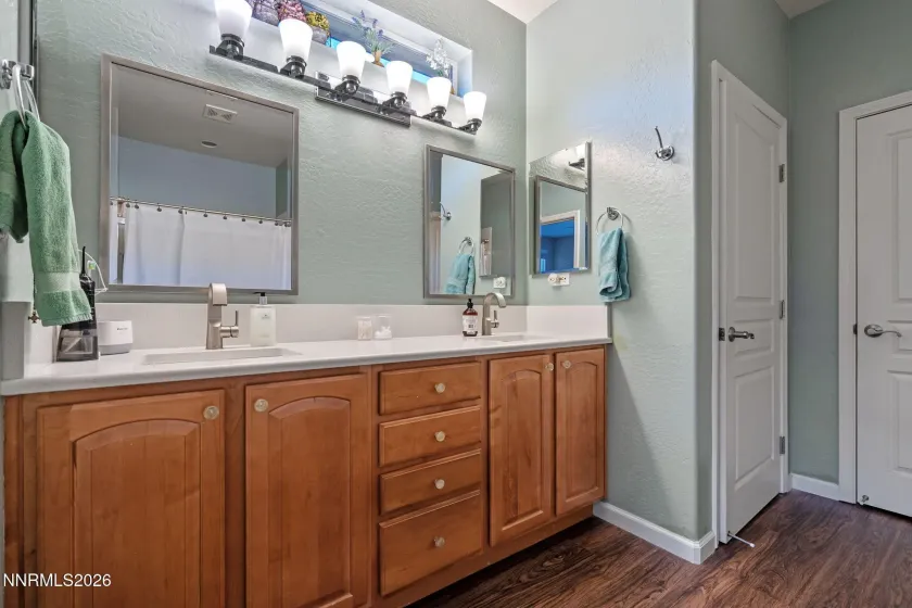 1150 Cliff Park, Reno, Nevada 89523, 3 Bedrooms Bedrooms, ,2 BathroomsBathrooms,Residential,Residential,Cliff Park,260000482