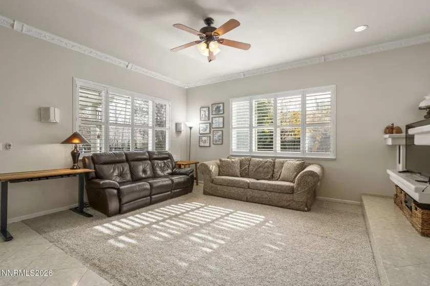 1960 Clos Du Val, Reno, Nevada 89519, 4 Bedrooms Bedrooms, ,3 BathroomsBathrooms,Residential,Residential,Clos Du Val,260000483