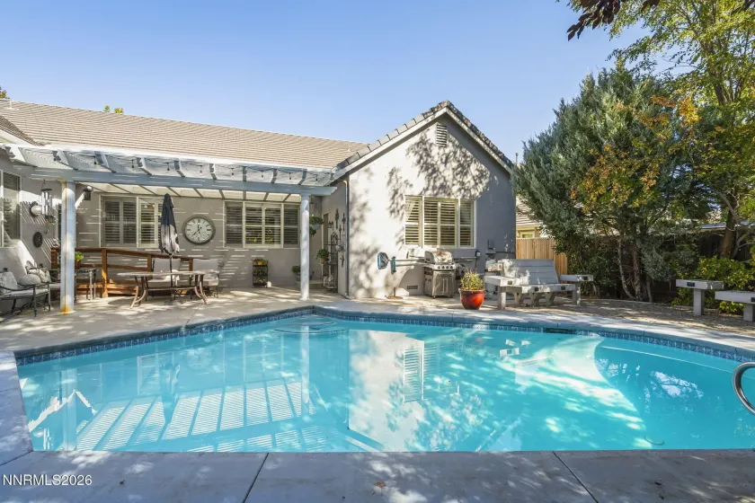 1960 Clos Du Val, Reno, Nevada 89519, 4 Bedrooms Bedrooms, ,3 BathroomsBathrooms,Residential,Residential,Clos Du Val,260000483