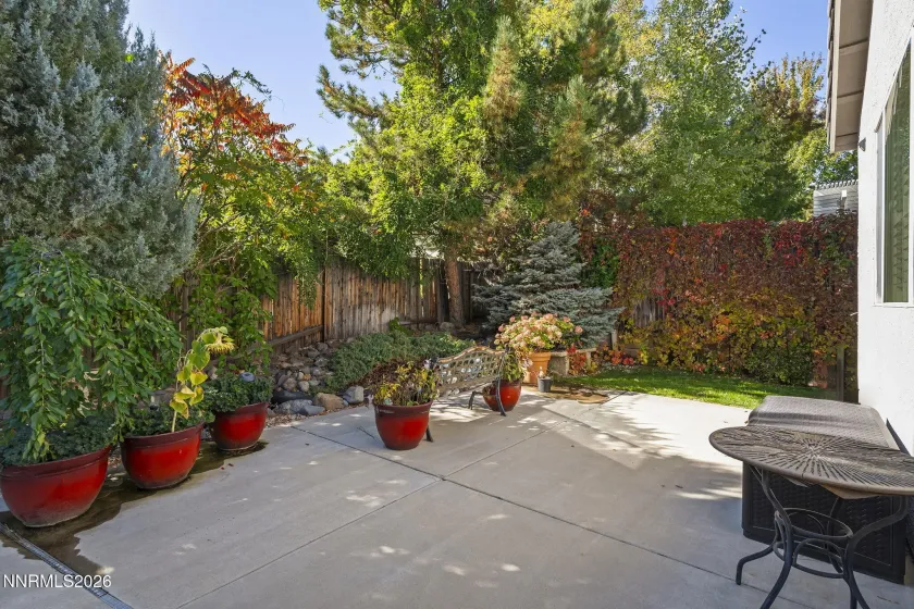 1960 Clos Du Val, Reno, Nevada 89519, 4 Bedrooms Bedrooms, ,3 BathroomsBathrooms,Residential,Residential,Clos Du Val,260000483