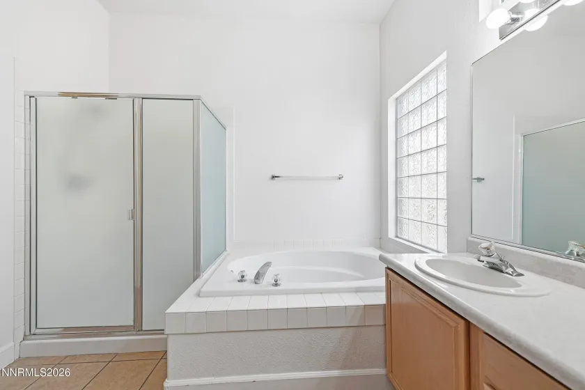 1272 Ridge Point, Carson City, Nevada 89706, 3 Bedrooms Bedrooms, ,2 BathroomsBathrooms,Residential,Residential,Ridge Point,260000491