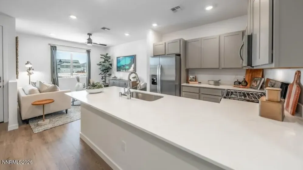 1028 Middle Gate, Carson City, Nevada 89701, 2 Bedrooms Bedrooms, ,3 BathroomsBathrooms,Residential,Residential,Middle Gate,260000497