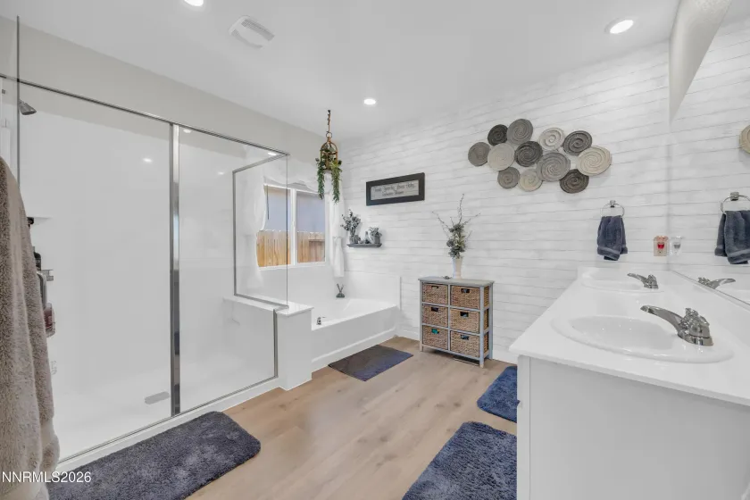 737 Butte Creek, Dayton, Nevada 89403, 4 Bedrooms Bedrooms, ,3 BathroomsBathrooms,Residential,Residential,Butte Creek,260000500