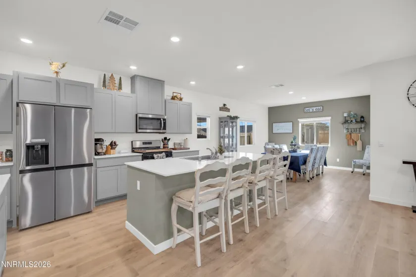 737 Butte Creek, Dayton, Nevada 89403, 4 Bedrooms Bedrooms, ,3 BathroomsBathrooms,Residential,Residential,Butte Creek,260000500