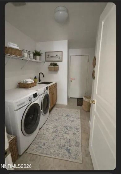 1458 Grey Bluffs, Fernley, Nevada 89408, 3 Bedrooms Bedrooms, ,2 BathroomsBathrooms,Residential,Residential,Grey Bluffs,260000501