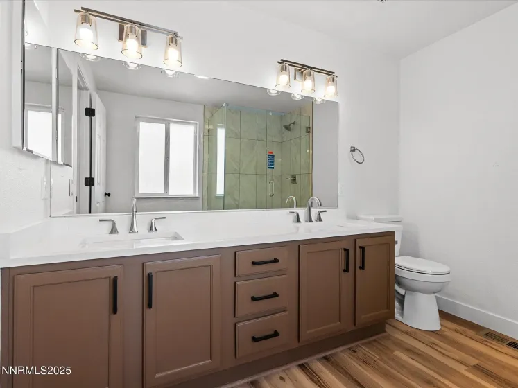 1286 Currycomb, Minden, Nevada 89423, 4 Bedrooms Bedrooms, ,3 BathroomsBathrooms,Residential,Residential,Currycomb,260000504