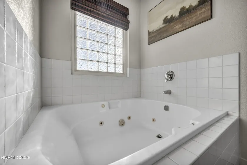 952 Red Falcon, Spanish Springs, Nevada 89441, 3 Bedrooms Bedrooms, ,2 BathroomsBathrooms,Residential,Residential,Red Falcon,260000505