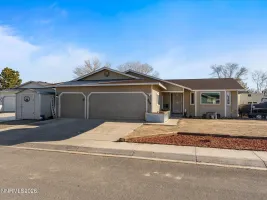 668 Farm, Fernley, Nevada 89408, 3 Bedrooms Bedrooms, ,2 BathroomsBathrooms,Residential,Residential,Farm,260000506