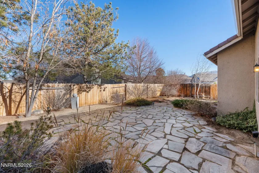 1661 Dutch Ravine, Reno, Nevada 89521, 3 Bedrooms Bedrooms, ,2 BathroomsBathrooms,Residential,Residential,Dutch Ravine,260000508