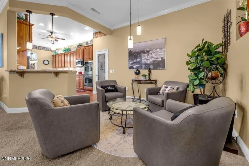 9900 Wilbur May, Reno, Nevada 89521, 3 Bedrooms Bedrooms, ,2 BathroomsBathrooms,Residential,Residential,Wilbur May,260000509