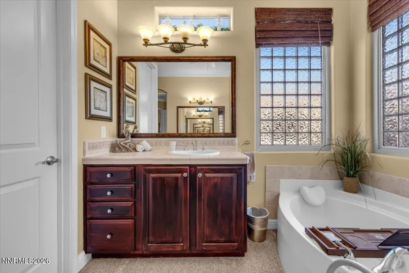 9900 Wilbur May, Reno, Nevada 89521, 3 Bedrooms Bedrooms, ,2 BathroomsBathrooms,Residential,Residential,Wilbur May,260000509