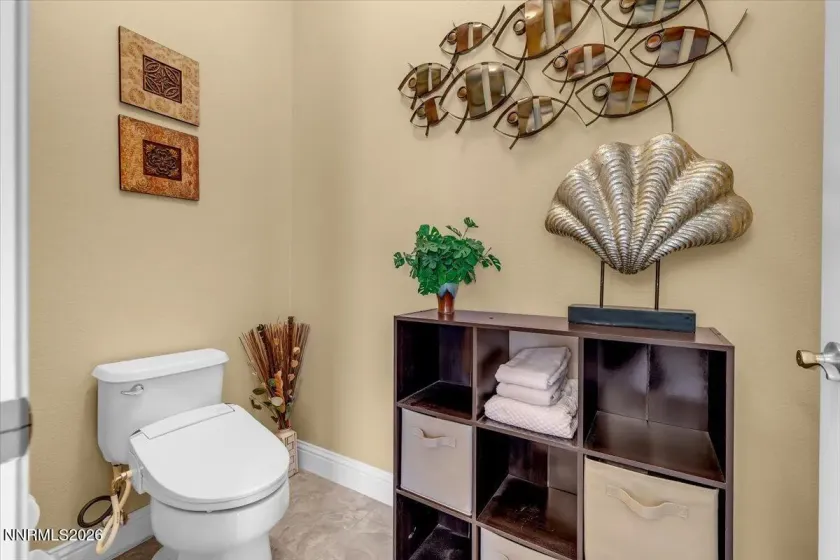 9900 Wilbur May, Reno, Nevada 89521, 3 Bedrooms Bedrooms, ,2 BathroomsBathrooms,Residential,Residential,Wilbur May,260000509