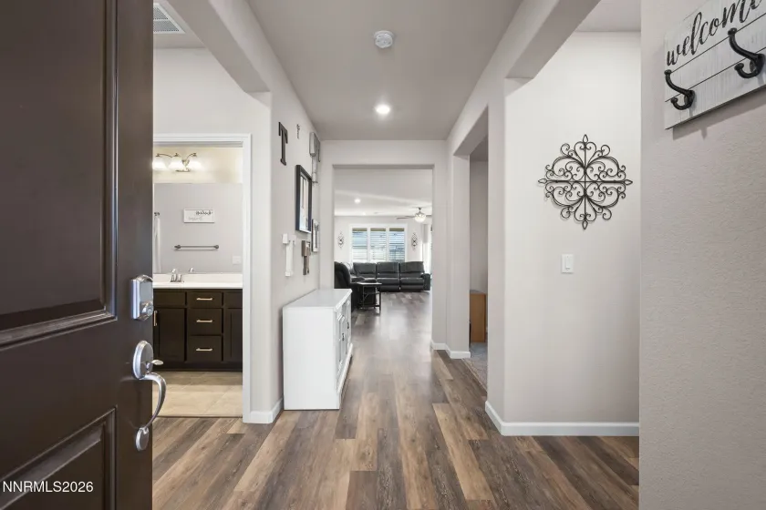 1030 Garden Pond, Sparks, Nevada 89441, 3 Bedrooms Bedrooms, ,2 BathroomsBathrooms,Residential,Residential,Garden Pond,260000511