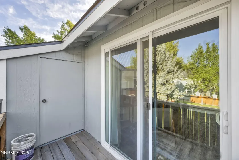 4602 Neil, Reno, Nevada 89502, 2 Bedrooms Bedrooms, ,1 BathroomBathrooms,Residential,Residential,Neil,250055198