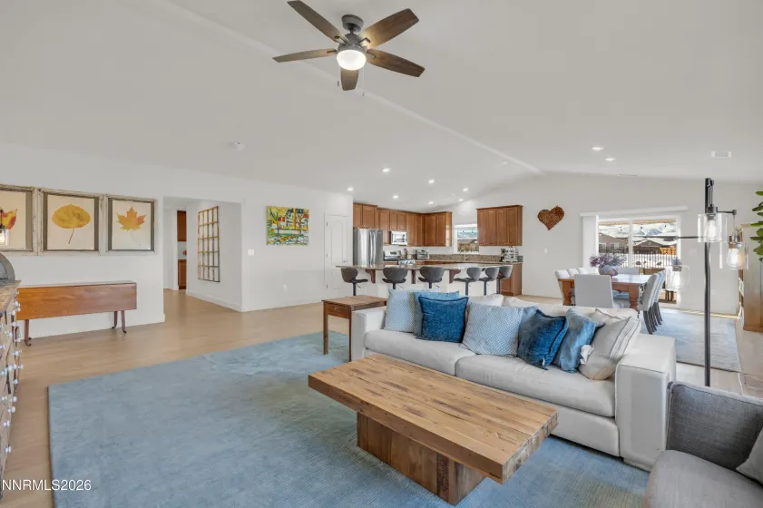 7445 Hundred Acre, Reno, Nevada 89506, 4 Bedrooms Bedrooms, ,3 BathroomsBathrooms,Residential,Residential,Hundred Acre,260000512