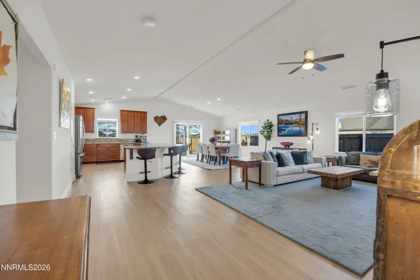 7445 Hundred Acre, Reno, Nevada 89506, 4 Bedrooms Bedrooms, ,3 BathroomsBathrooms,Residential,Residential,Hundred Acre,260000512