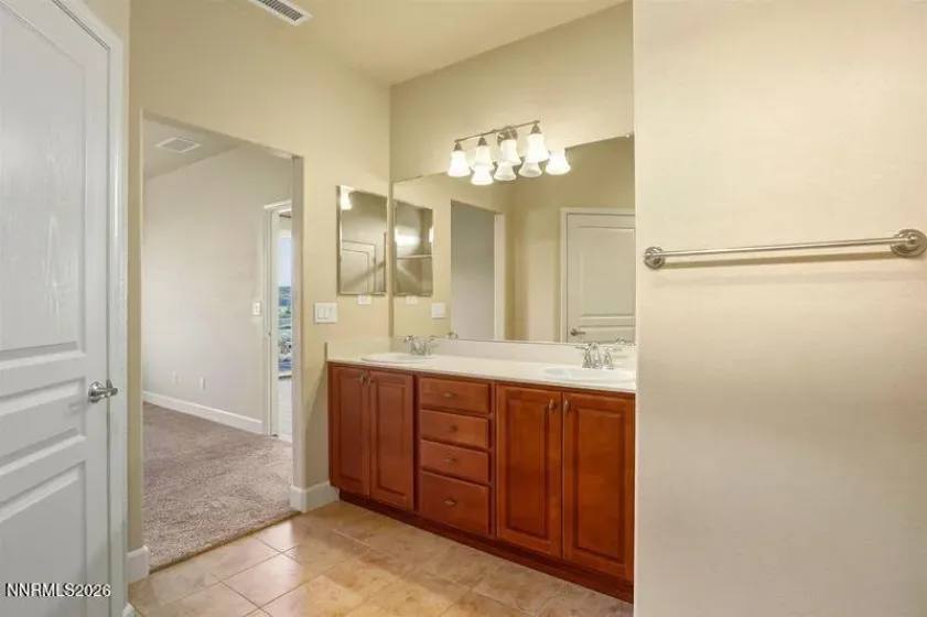 1140 Sugar Creek, Reno, Nevada 89523, 3 Bedrooms Bedrooms, ,2 BathroomsBathrooms,Residential,Residential,Sugar Creek,260000515