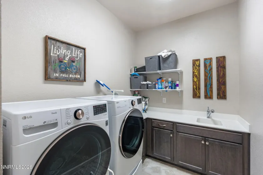 2370 Buttermere, Reno, Nevada 89521, 4 Bedrooms Bedrooms, ,4 BathroomsBathrooms,Residential,Residential,Buttermere,260000518