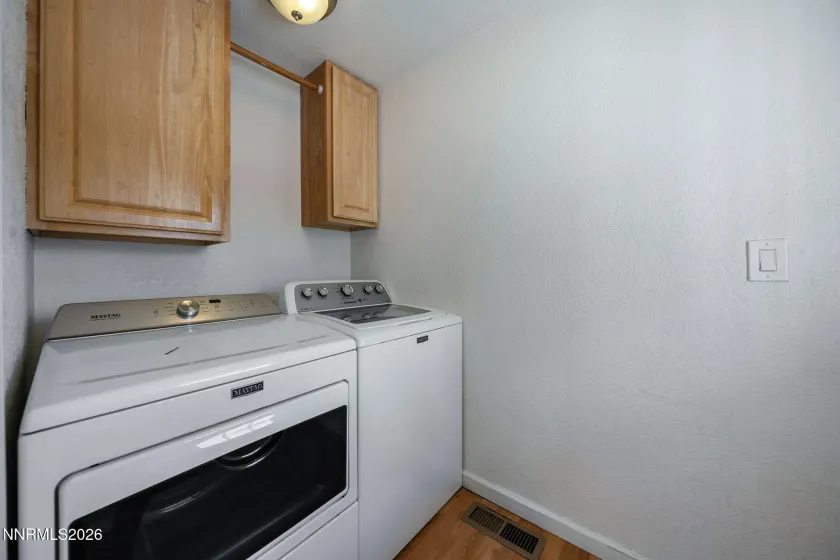 32 Patterson, Sparks, Nevada 89436, 3 Bedrooms Bedrooms, ,2 BathroomsBathrooms,Residential,Residential,Patterson,260000517