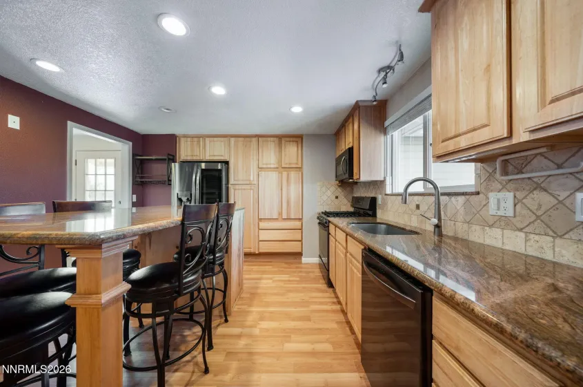 32 Patterson, Sparks, Nevada 89436, 3 Bedrooms Bedrooms, ,2 BathroomsBathrooms,Residential,Residential,Patterson,260000517