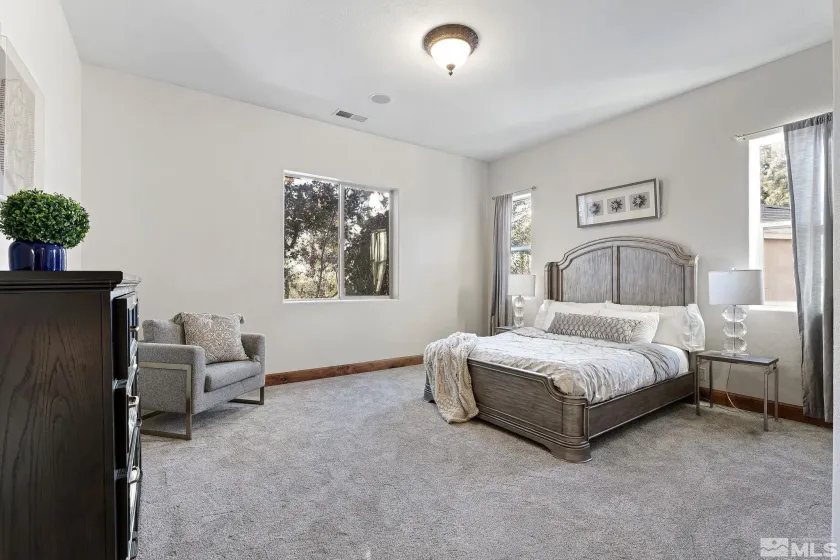 281 Saintsbury, Sparks, Nevada 89441, 5 Bedrooms Bedrooms, ,4 BathroomsBathrooms,Residential,Residential,Saintsbury,220016441