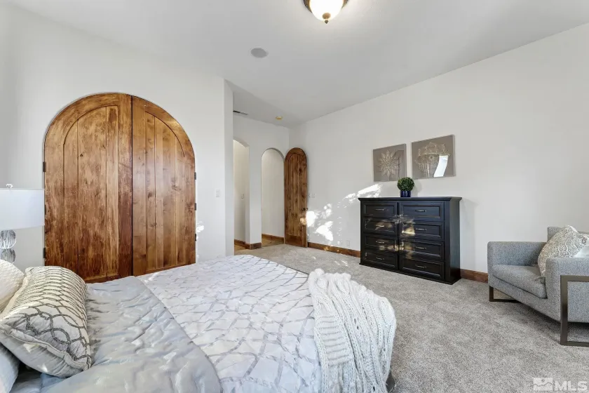 281 Saintsbury, Sparks, Nevada 89441, 5 Bedrooms Bedrooms, ,4 BathroomsBathrooms,Residential,Residential,Saintsbury,220016441