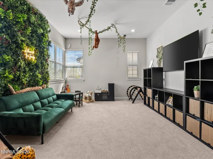 724 Marewood, Reno, Nevada 89511, 5 Bedrooms Bedrooms, ,6 BathroomsBathrooms,Residential,Residential,Marewood,260000521