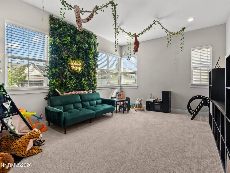 724 Marewood, Reno, Nevada 89511, 5 Bedrooms Bedrooms, ,6 BathroomsBathrooms,Residential,Residential,Marewood,260000521