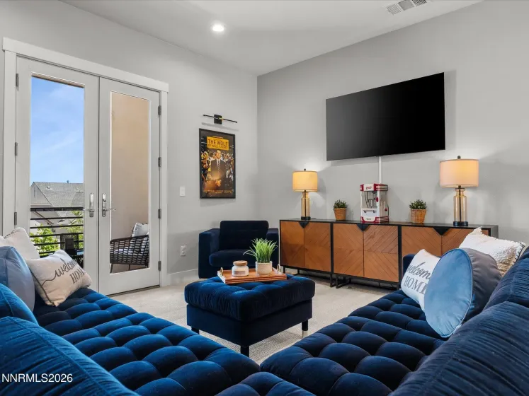 724 Marewood, Reno, Nevada 89511, 5 Bedrooms Bedrooms, ,6 BathroomsBathrooms,Residential,Residential,Marewood,260000521