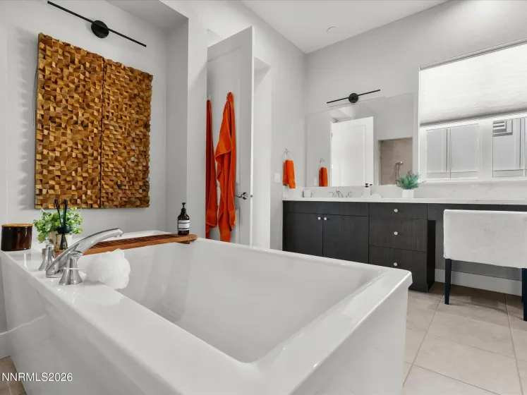 724 Marewood, Reno, Nevada 89511, 5 Bedrooms Bedrooms, ,6 BathroomsBathrooms,Residential,Residential,Marewood,260000521