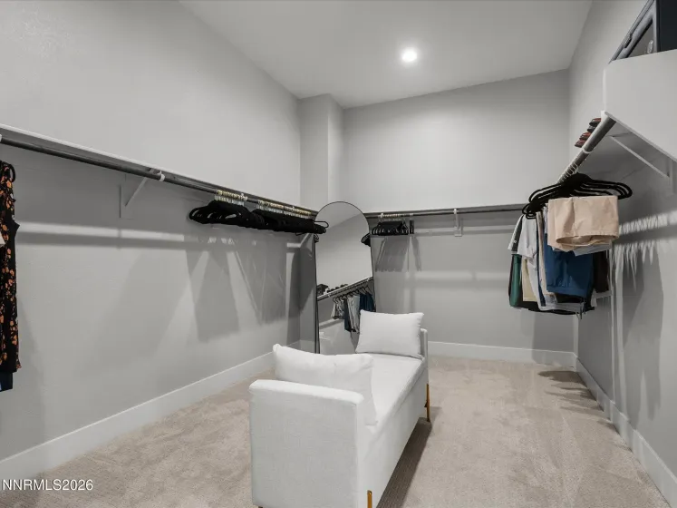 724 Marewood, Reno, Nevada 89511, 5 Bedrooms Bedrooms, ,6 BathroomsBathrooms,Residential,Residential,Marewood,260000521