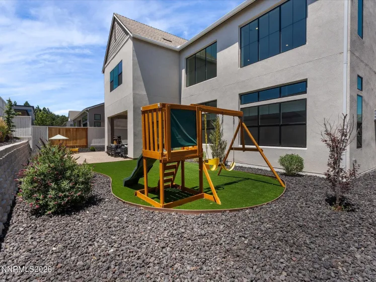 724 Marewood, Reno, Nevada 89511, 5 Bedrooms Bedrooms, ,6 BathroomsBathrooms,Residential,Residential,Marewood,260000521