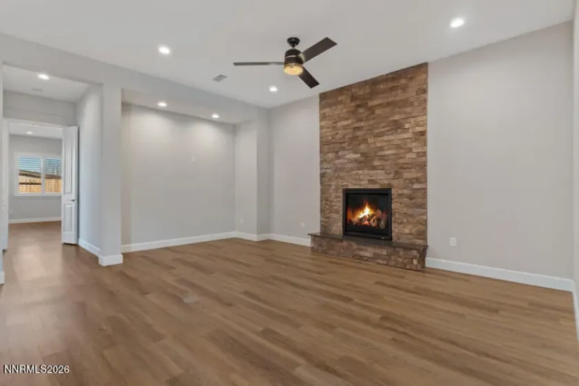 2221 Paint Horse, Reno, Nevada 89521, 2 Bedrooms Bedrooms, ,3 BathroomsBathrooms,Residential,Residential,Paint Horse,260000524