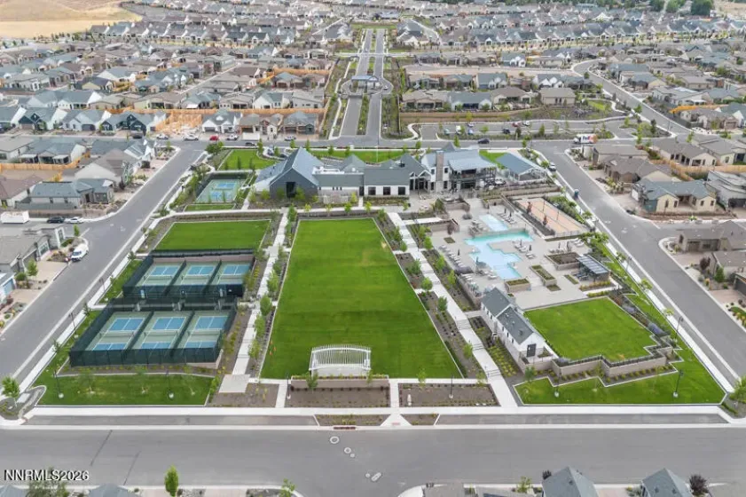 2221 Paint Horse, Reno, Nevada 89521, 2 Bedrooms Bedrooms, ,3 BathroomsBathrooms,Residential,Residential,Paint Horse,260000524