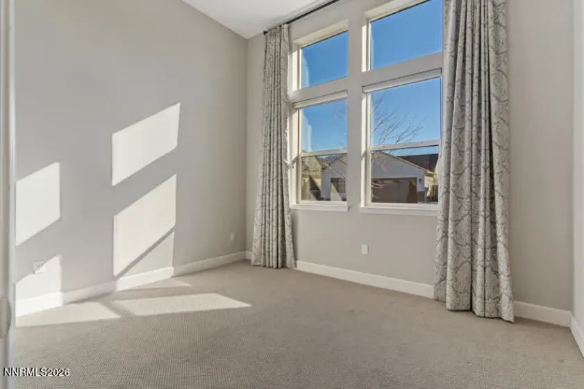 2221 Paint Horse, Reno, Nevada 89521, 2 Bedrooms Bedrooms, ,3 BathroomsBathrooms,Residential,Residential,Paint Horse,260000524