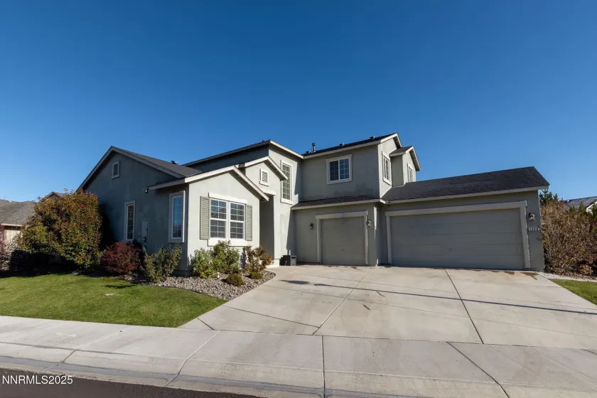 1226 Lasso, Gardnerville, Nevada 89410, 4 Bedrooms Bedrooms, ,3 BathroomsBathrooms,Residential,Residential,Lasso,250058404