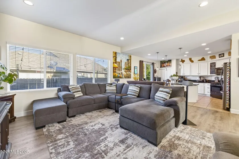 1226 Lasso, Gardnerville, Nevada 89410, 4 Bedrooms Bedrooms, ,3 BathroomsBathrooms,Residential,Residential,Lasso,250058404