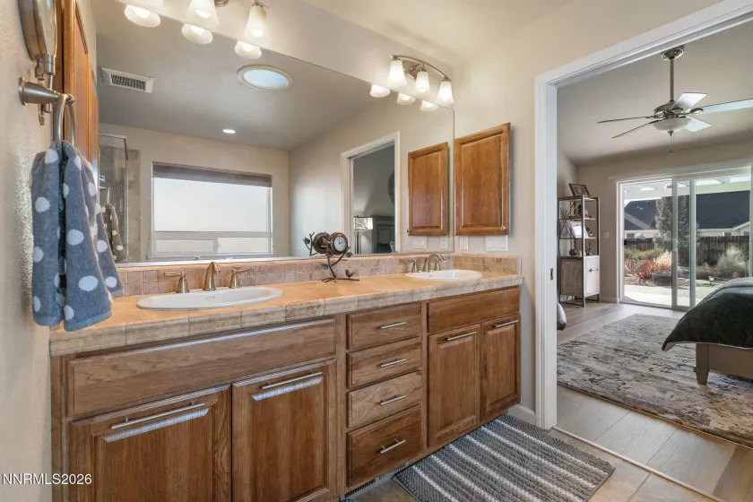 2866 Rio Vista, Minden, Nevada 89423, 3 Bedrooms Bedrooms, ,2 BathroomsBathrooms,Residential,Residential,Rio Vista,260000523