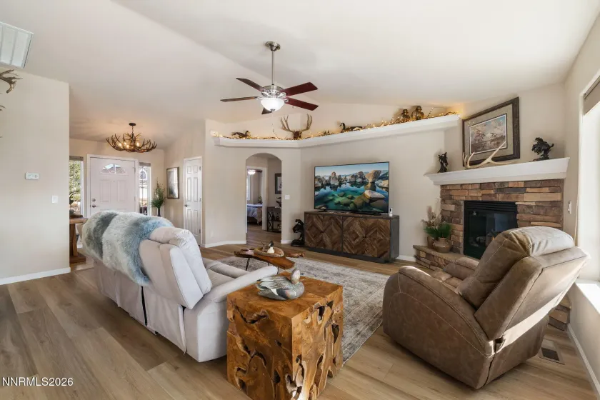 2866 Rio Vista, Minden, Nevada 89423, 3 Bedrooms Bedrooms, ,2 BathroomsBathrooms,Residential,Residential,Rio Vista,260000523